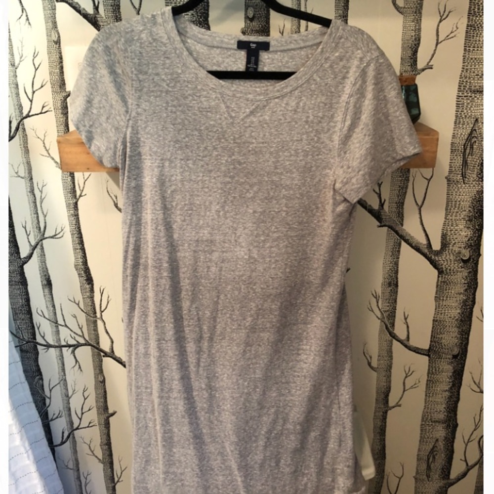 Gap Short-Sleeved Grey T-shirt Dress